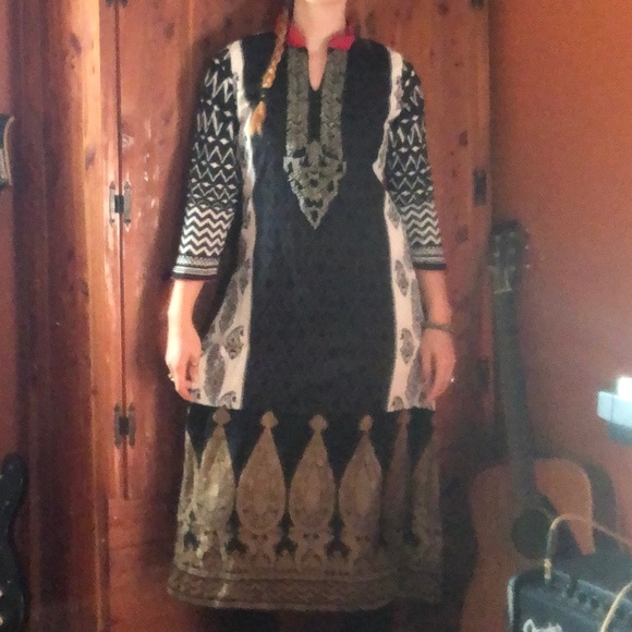Gorgeous Handmade Ethnic Indian Long Tunic - Picture 4 of 5